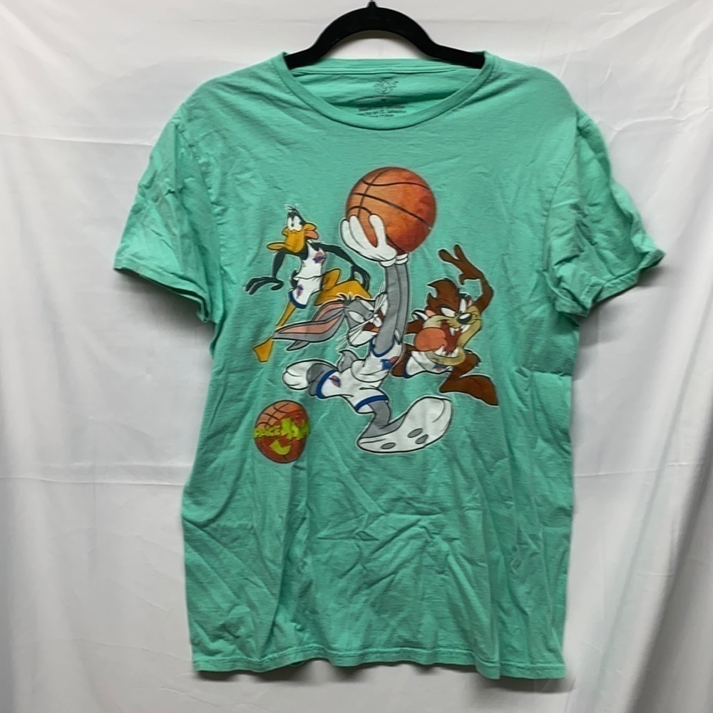 Space Jam tshirt sz medium